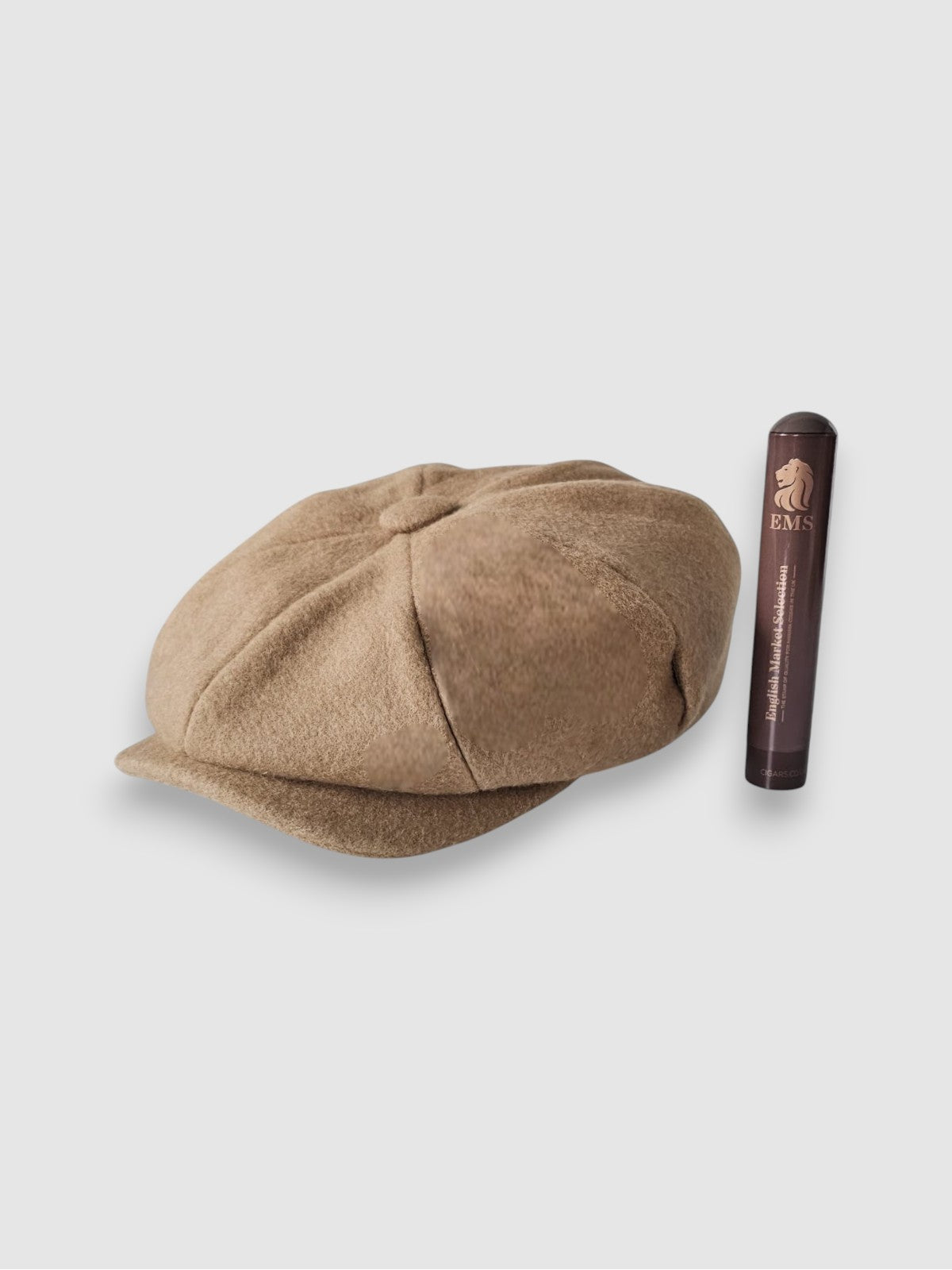 Beige camel hair Cigar Bakerboy cap — Albert’s Holy Smoke by Mister Miller, showing cigar case separately