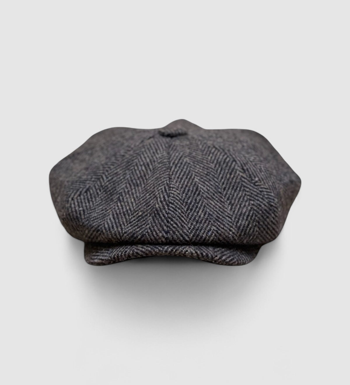 Oversized Bakerboy cap in grey Harris Tweed — Finch’s Gypsy by Mister Miller, front view