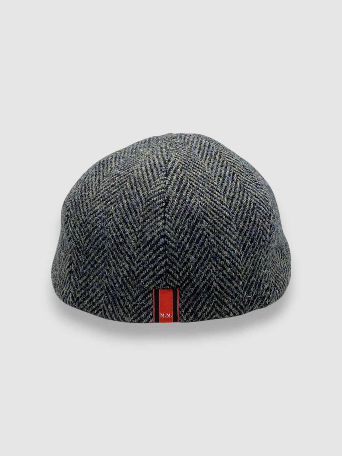 Newsboy cap in black and brown Harris tweed herringbone – Jack’s Gypsy by Mister Miller. rear view